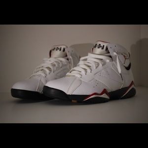 Jordan 7 “Cardinals”